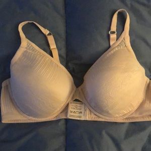 Pale Pink ThirdLove bra, size 44C.